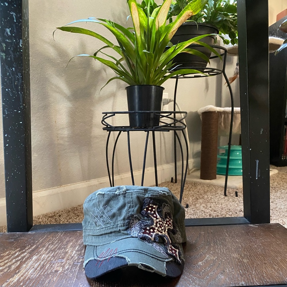Hat Leader